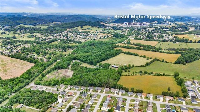 110 Yarrow Drive, Bluff City, TN 37618