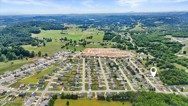 110 Yarrow Drive, Bluff City, TN 37618