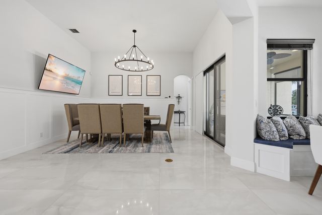 8127 NW 115th Way, Parkland, FL 33076