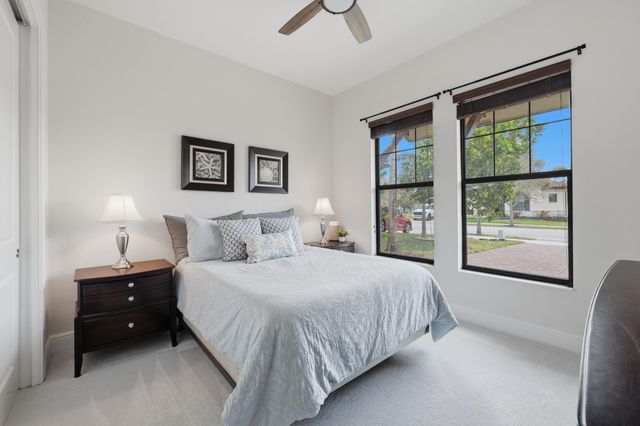 8127 NW 115th Way, Parkland, FL 33076