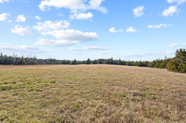 10035 Farm Road 195, Paris, TX 75462