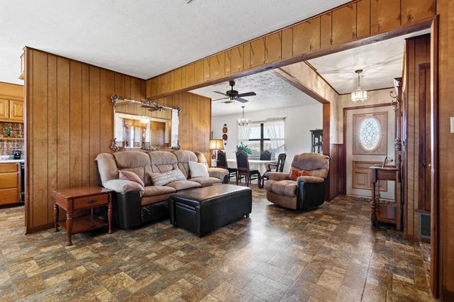 10035 Farm Road 195, Paris, TX 75462