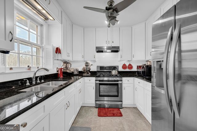 340 Floyd Street, Royston, GA 30662