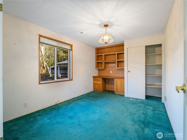 150 Jorgensen Road, Onalaska, WA 98570