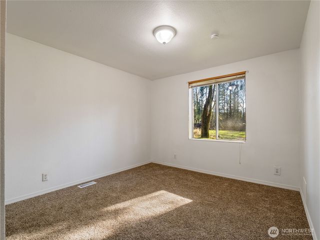 150 Jorgensen Road, Onalaska, WA 98570