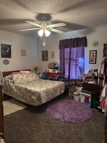 707 Persimmon Street SW, Gravette, AR 72736