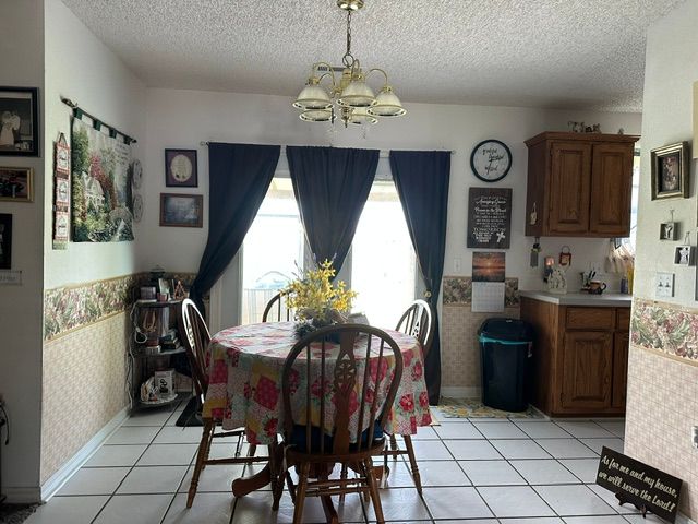 707 Persimmon Street SW, Gravette, AR 72736