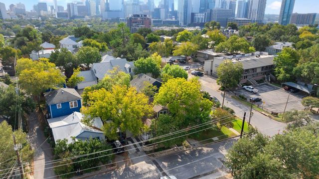 1003 Blanco ST, Austin, TX 78703