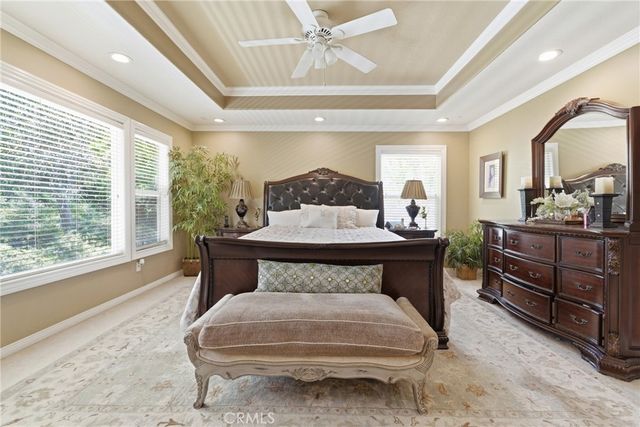 27213 Blueridge, Valencia, CA 91354