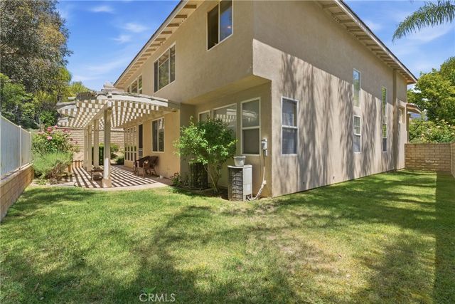 27213 Blueridge, Valencia, CA 91354