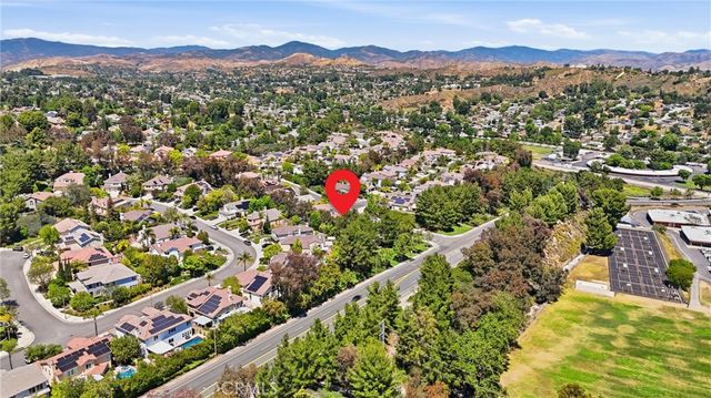 27213 Blueridge, Valencia, CA 91354