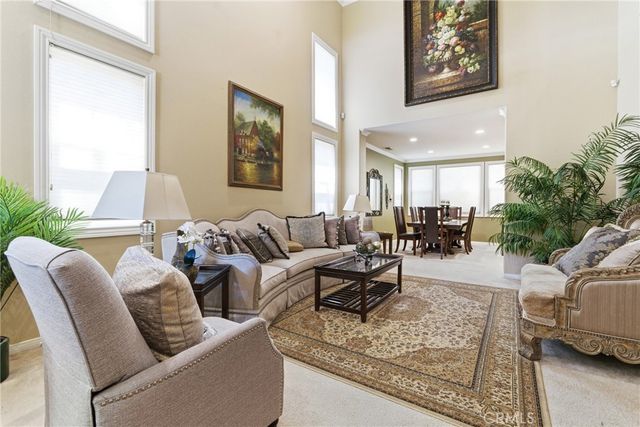 27213 Blueridge, Valencia, CA 91354