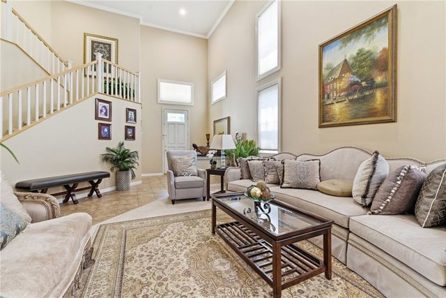 27213 Blueridge, Valencia, CA 91354