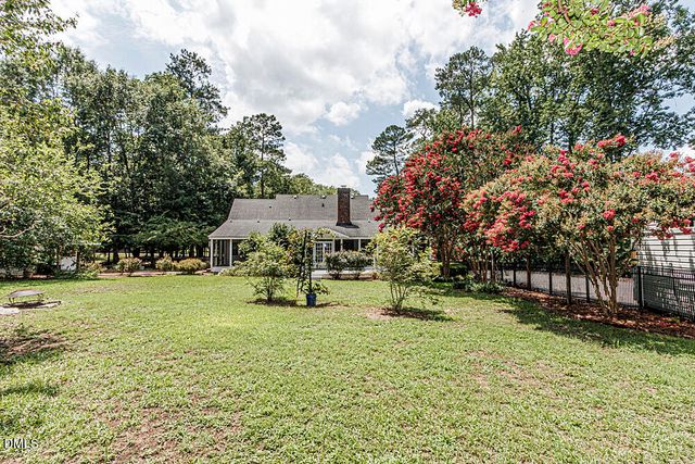 5137 Blackthorne Road, Rocky Mount, NC 27803