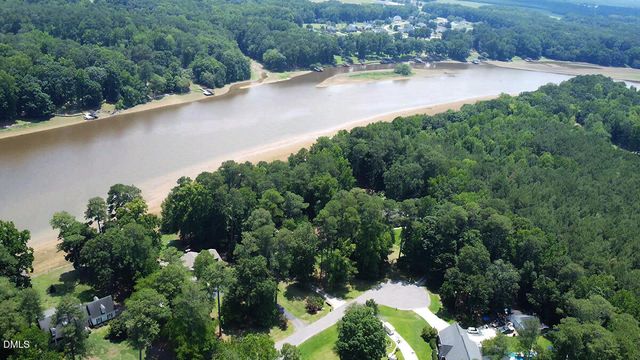 5137 Blackthorne Road, Rocky Mount, NC 27803