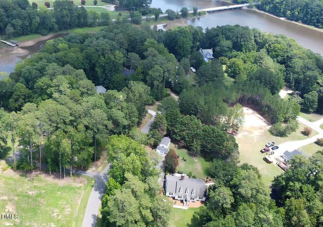 5137 Blackthorne Road, Rocky Mount, NC 27803