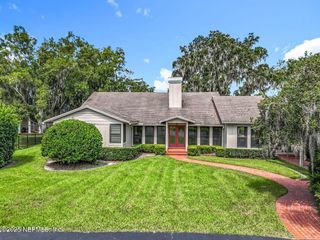 13054 MANDARIN Road, Jacksonville, FL 32223