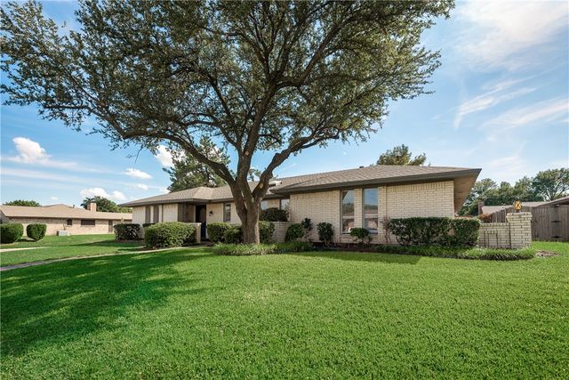 1900 Ports O Call Drive, Plano, TX 75075