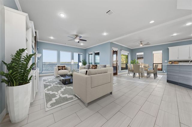 18922 Vantage View Lane, Houston, TX 77346