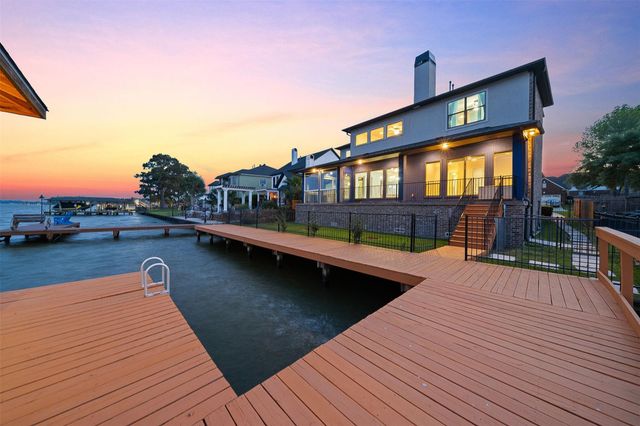 18922 Vantage View Lane, Houston, TX 77346