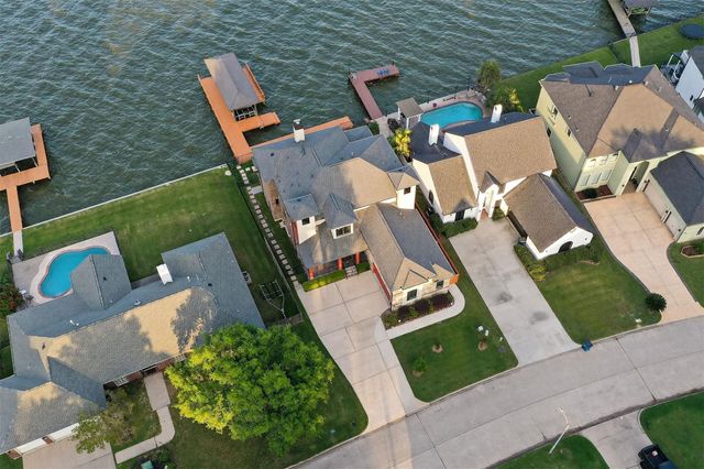 18922 Vantage View Lane, Houston, TX 77346