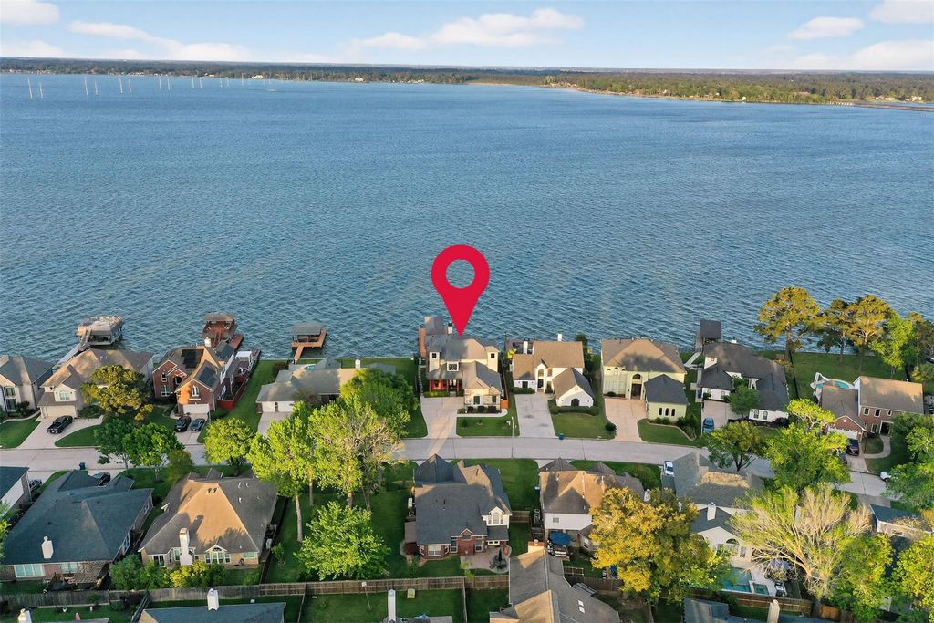 18922 Vantage View Lane, Houston, TX 77346