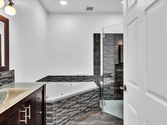 2807 Frederick Boulevard, Delray Beach, FL 33483