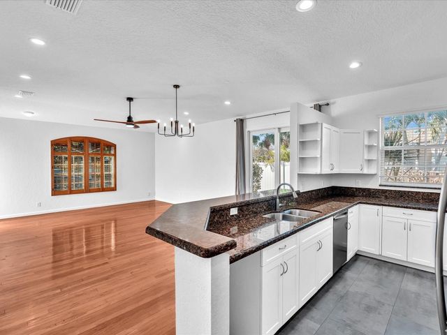 2807 Frederick Boulevard, Delray Beach, FL 33483