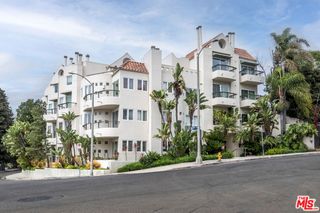 15425 ANTIOCH Street 202, Pacific Palisades, CA 90272