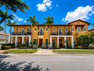 14708 SW 6th Street 14708, Pembroke Pines, FL 33027