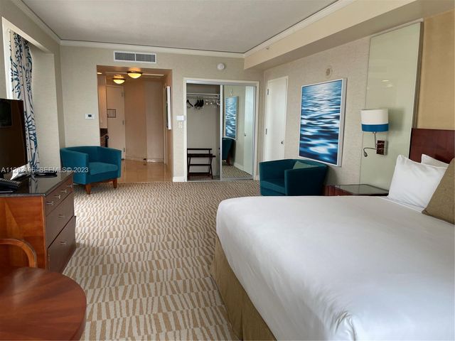 18001 Collins Avenue 2912+Terrace, Sunny Isles Beach, FL 33160