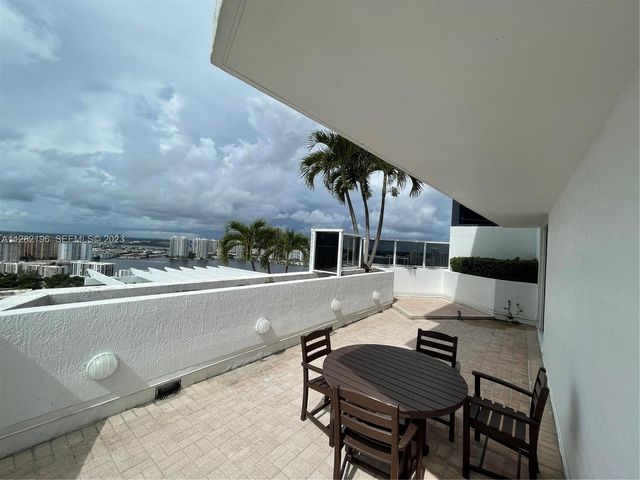 18001 Collins Avenue 2912+Terrace, Sunny Isles Beach, FL 33160