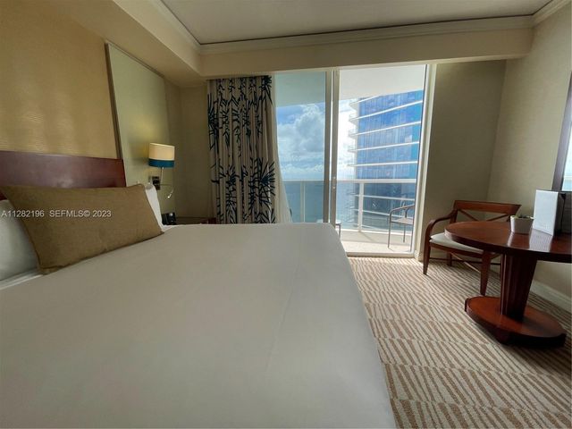 18001 Collins Avenue 2912+Terrace, Sunny Isles Beach, FL 33160