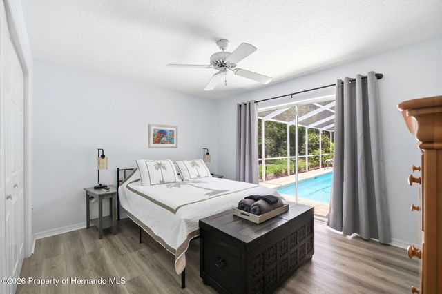 322 Hollow Oak Court, Spring Hill, FL 34609
