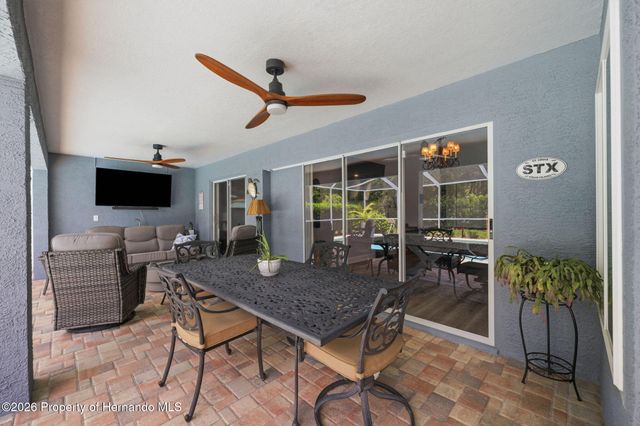 322 Hollow Oak Court, Spring Hill, FL 34609