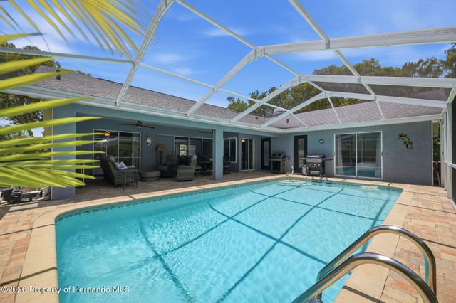 322 Hollow Oak Court, Spring Hill, FL 34609