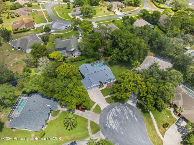 322 Hollow Oak Court, Spring Hill, FL 34609