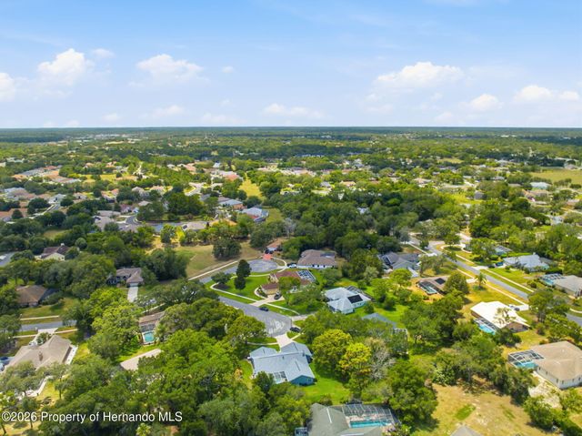 322 Hollow Oak Court, Spring Hill, FL 34609