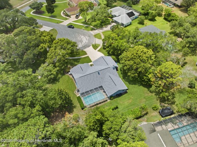 322 Hollow Oak Court, Spring Hill, FL 34609