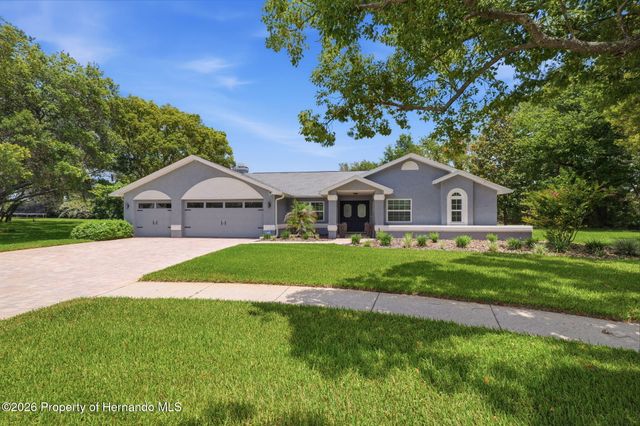 322 Hollow Oak Court, Spring Hill, FL 34609