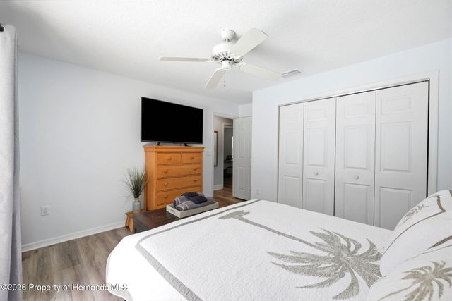 322 Hollow Oak Court, Spring Hill, FL 34609