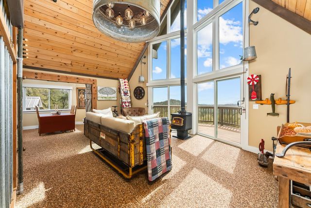 12865 Mierkey Rd, Pine Grove, CA 95665