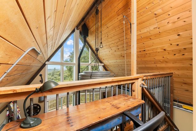 12865 Mierkey Rd, Pine Grove, CA 95665
