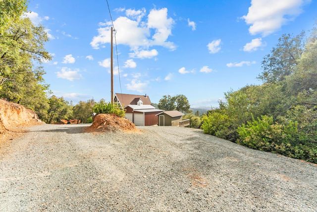 12865 Mierkey Rd, Pine Grove, CA 95665
