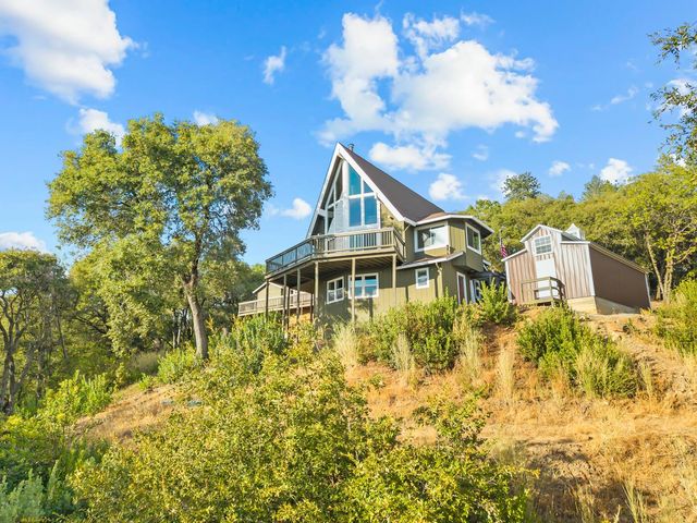 12865 Mierkey Rd, Pine Grove, CA 95665