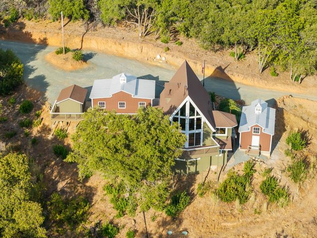 12865 Mierkey Rd, Pine Grove, CA 95665
