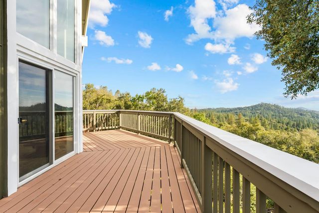 12865 Mierkey Rd, Pine Grove, CA 95665
