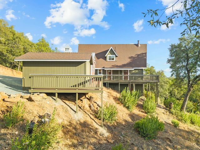 12865 Mierkey Rd, Pine Grove, CA 95665