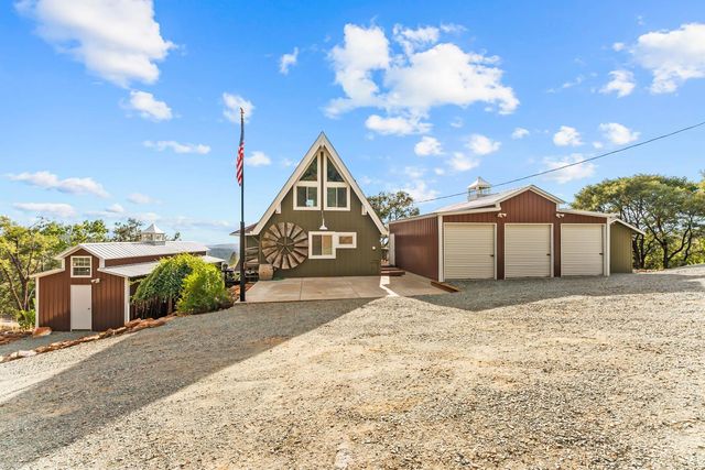 12865 Mierkey Rd, Pine Grove, CA 95665