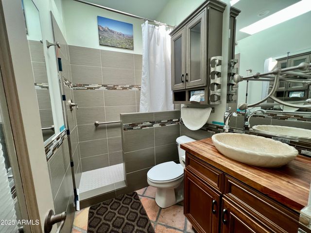 37801 N CAVE CREEK Road 23, Cave Creek, AZ 85331